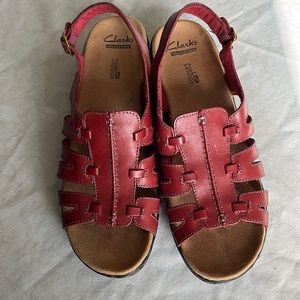 Red Clark sandals size 9